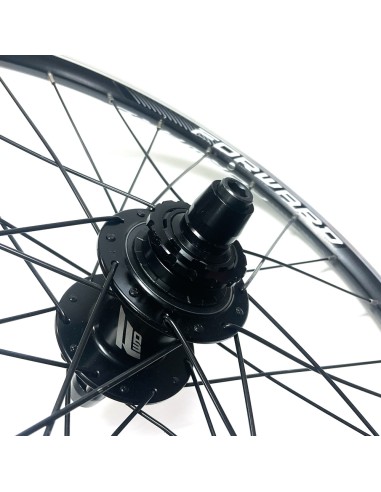 Roue arrière Forward 20 pouces 451 X 1-1/8 1-3/8